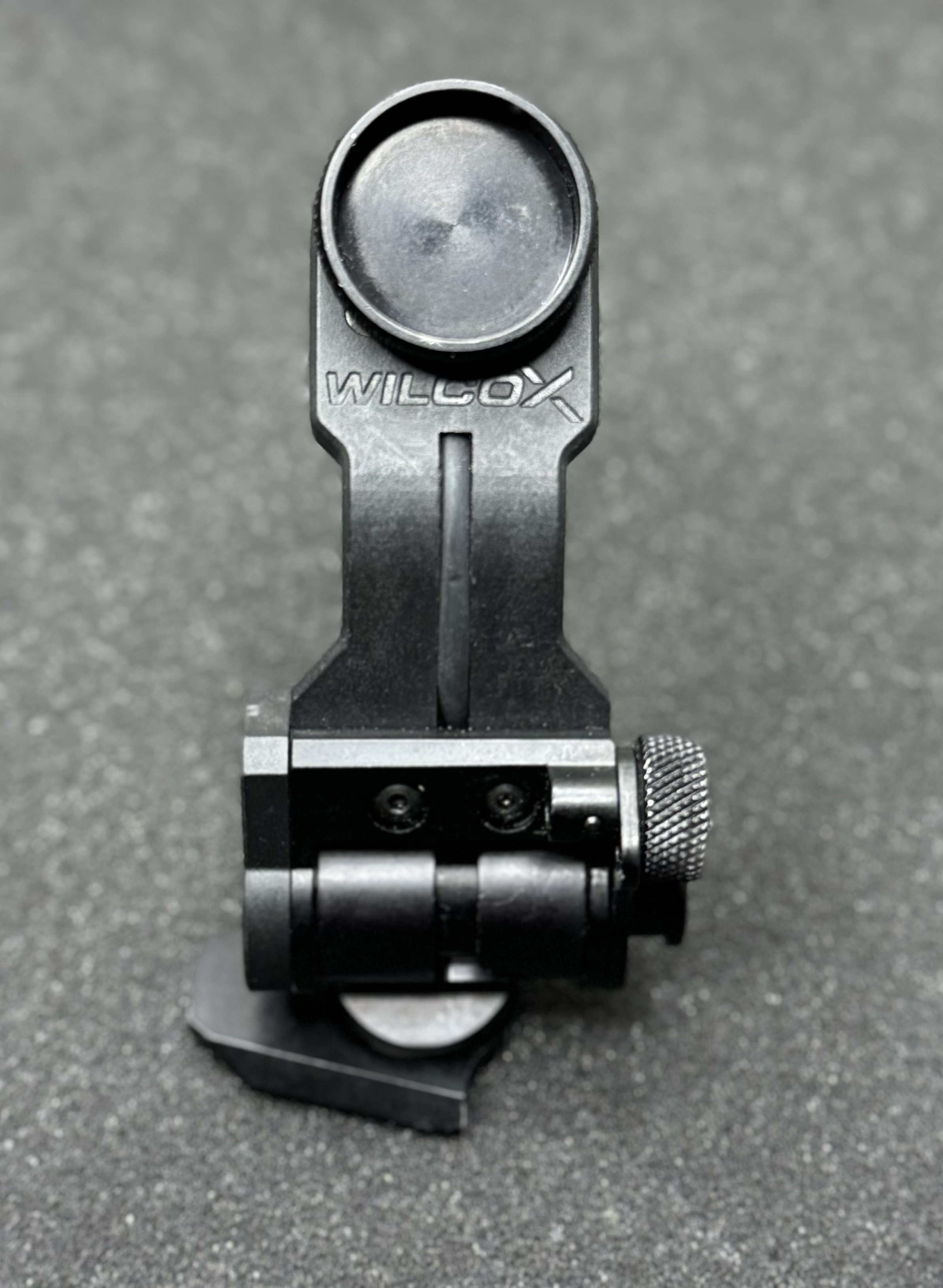 WILCOX PVS-14 J-ARM WITH DOVETAIL